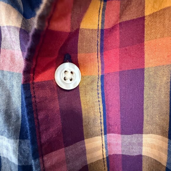 Gap Mens Classic Fit Long Sleeve Plaid Collared Shirt Red/Blue/Yellow Size XL - Picture 4 of 10